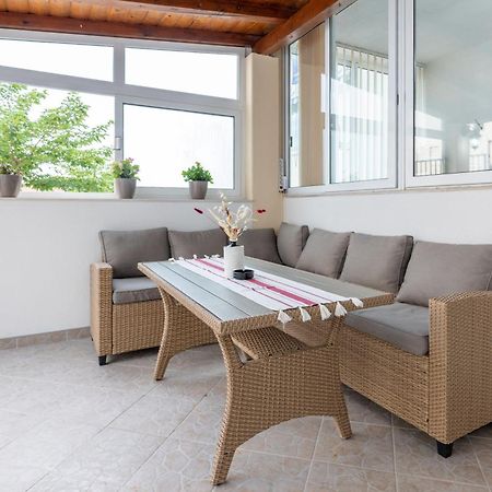 מאקרסקה Apartman Kristina מראה חיצוני תמונה