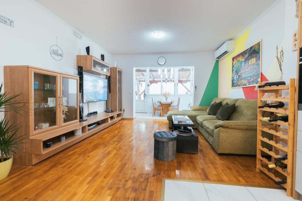 מאקרסקה Apartman Kristina מראה חיצוני תמונה