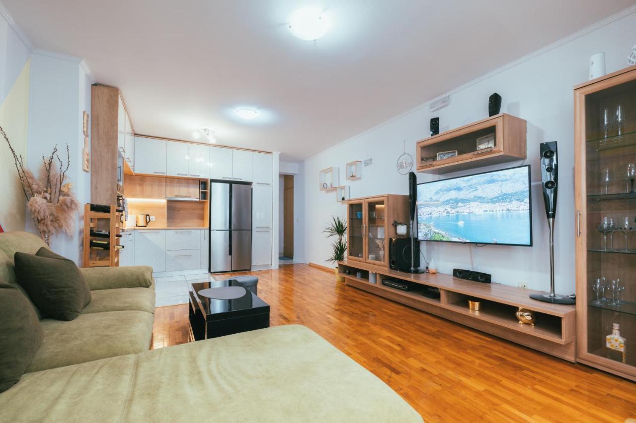 מאקרסקה Apartman Kristina מראה חיצוני תמונה