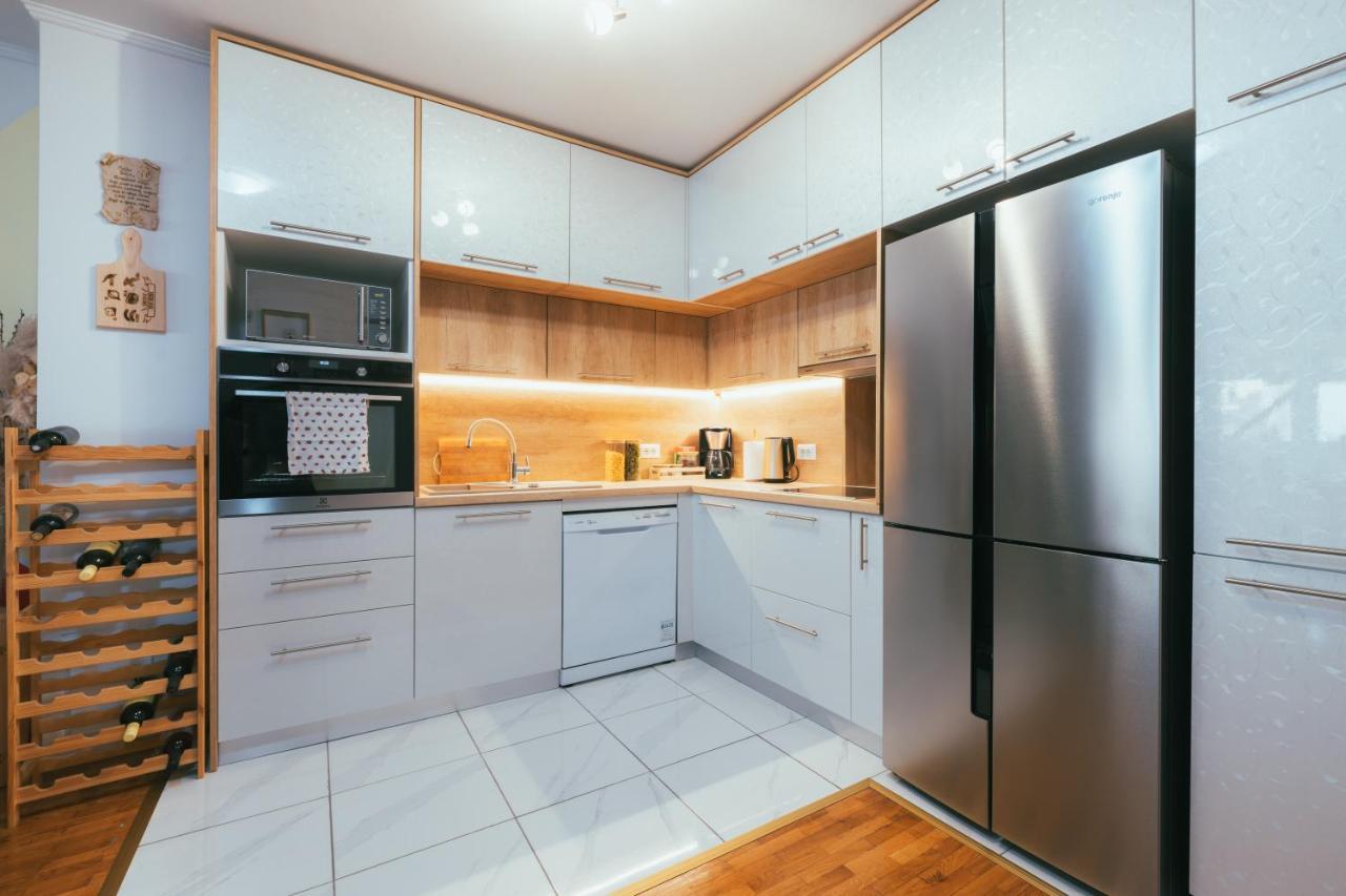 מאקרסקה Apartman Kristina מראה חיצוני תמונה