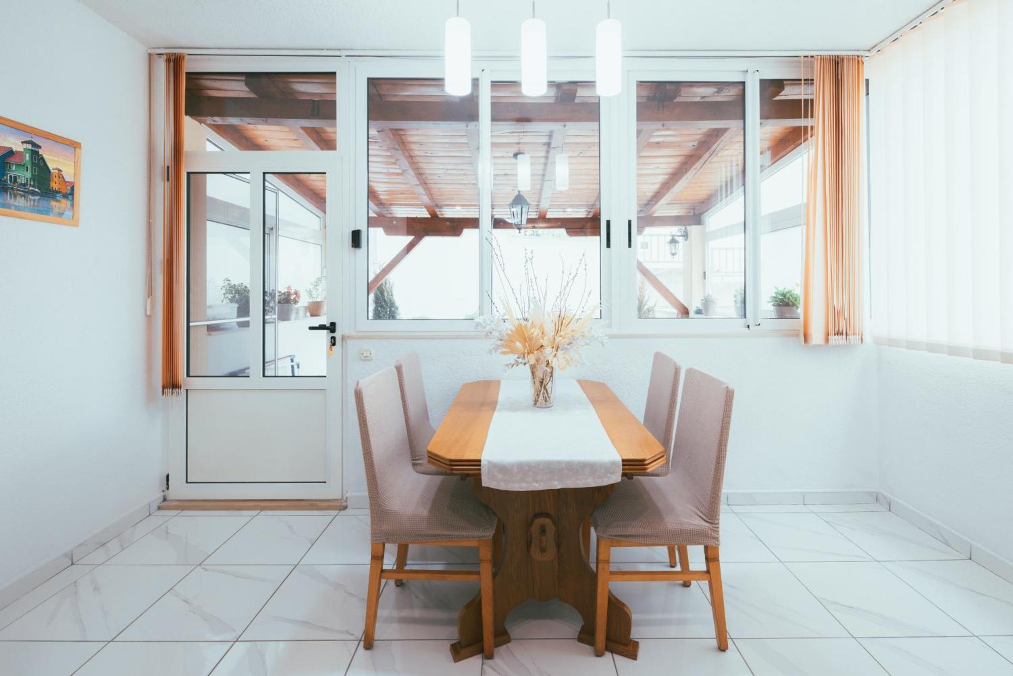 מאקרסקה Apartman Kristina מראה חיצוני תמונה
