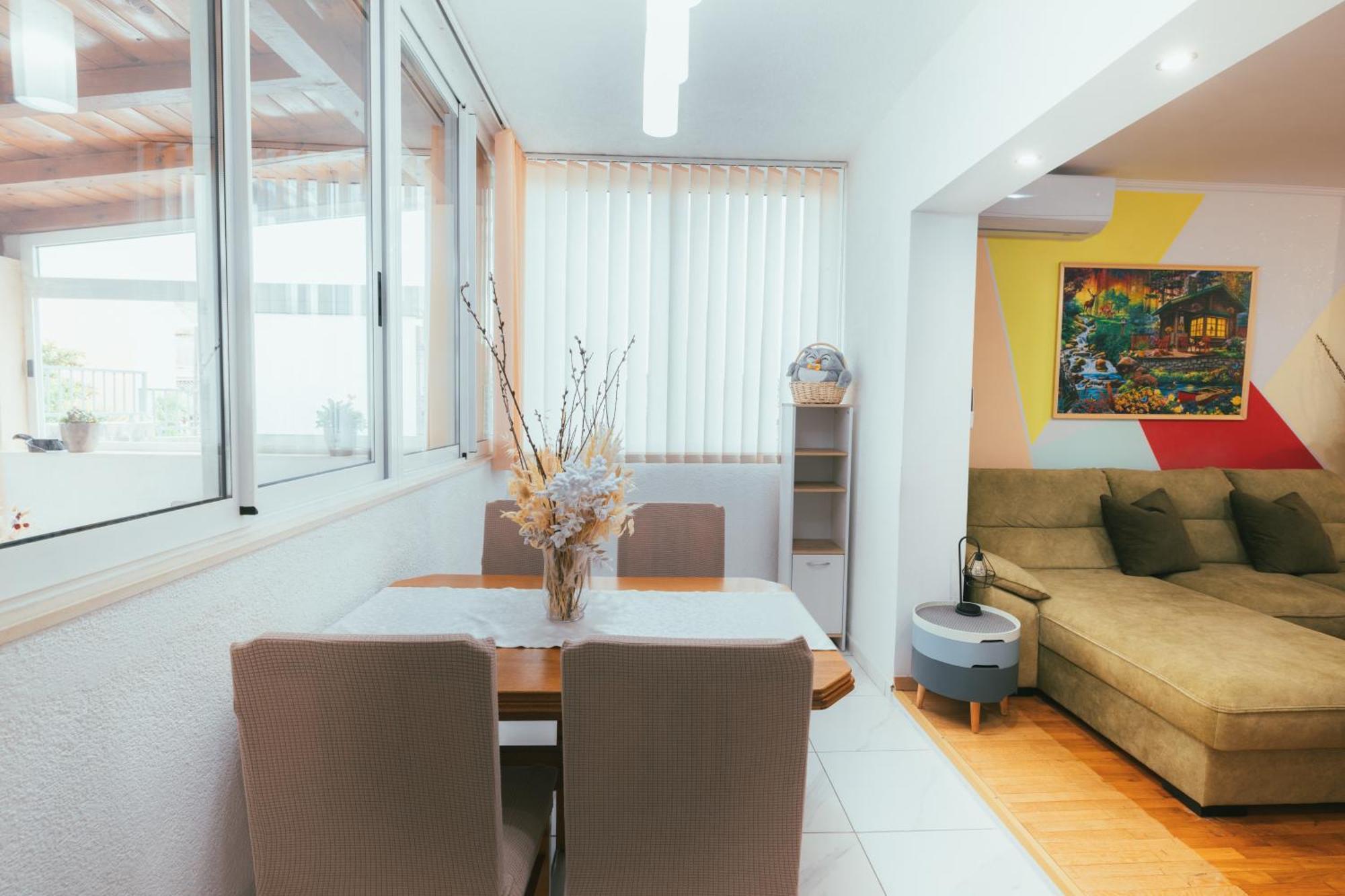 מאקרסקה Apartman Kristina מראה חיצוני תמונה